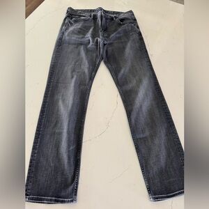 Banana Republic Traveler Jeans